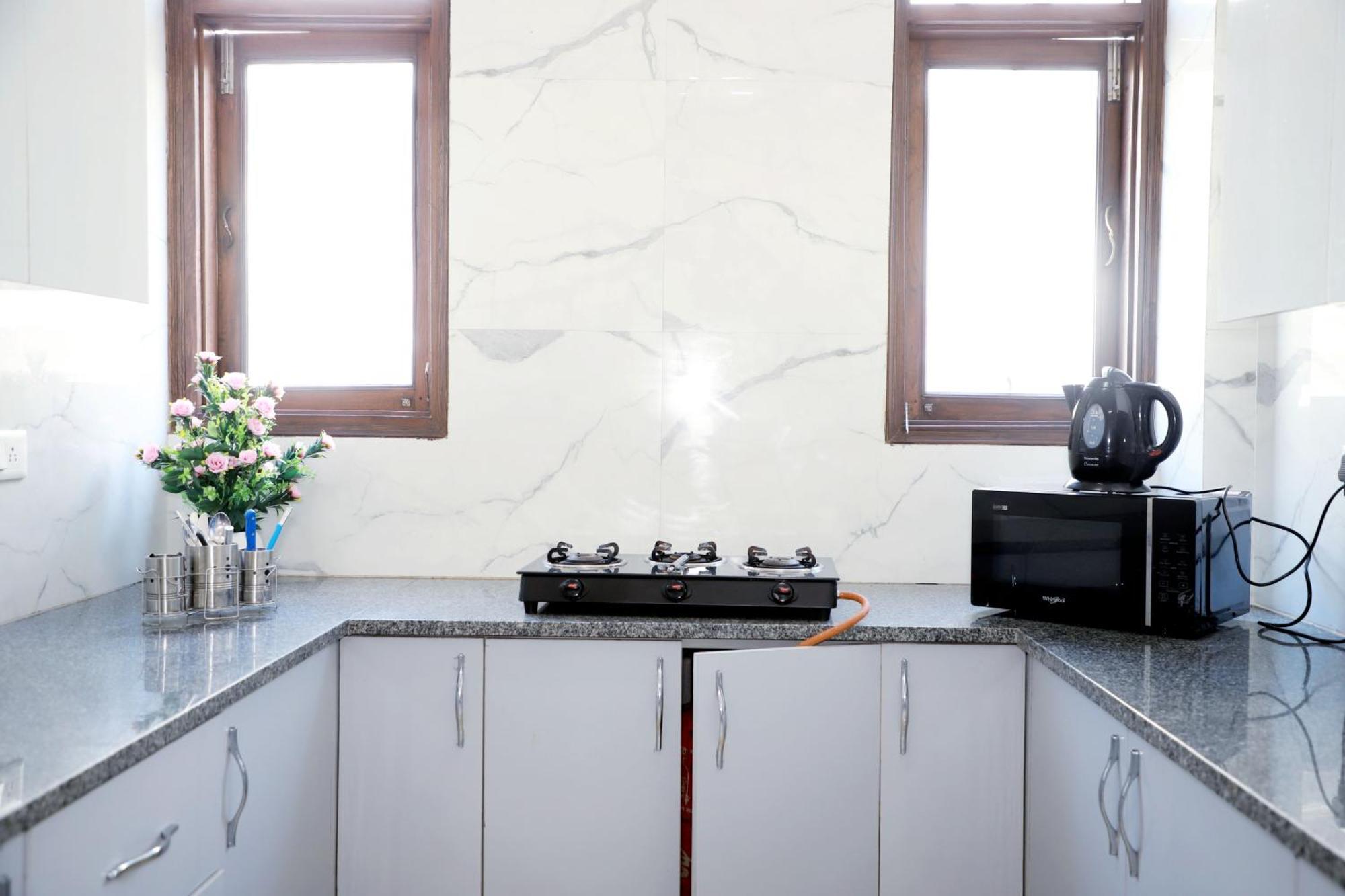 Fortune Home Service Apartment 2Bhk,E28 Saket 2A New Delhi Exteriör bild